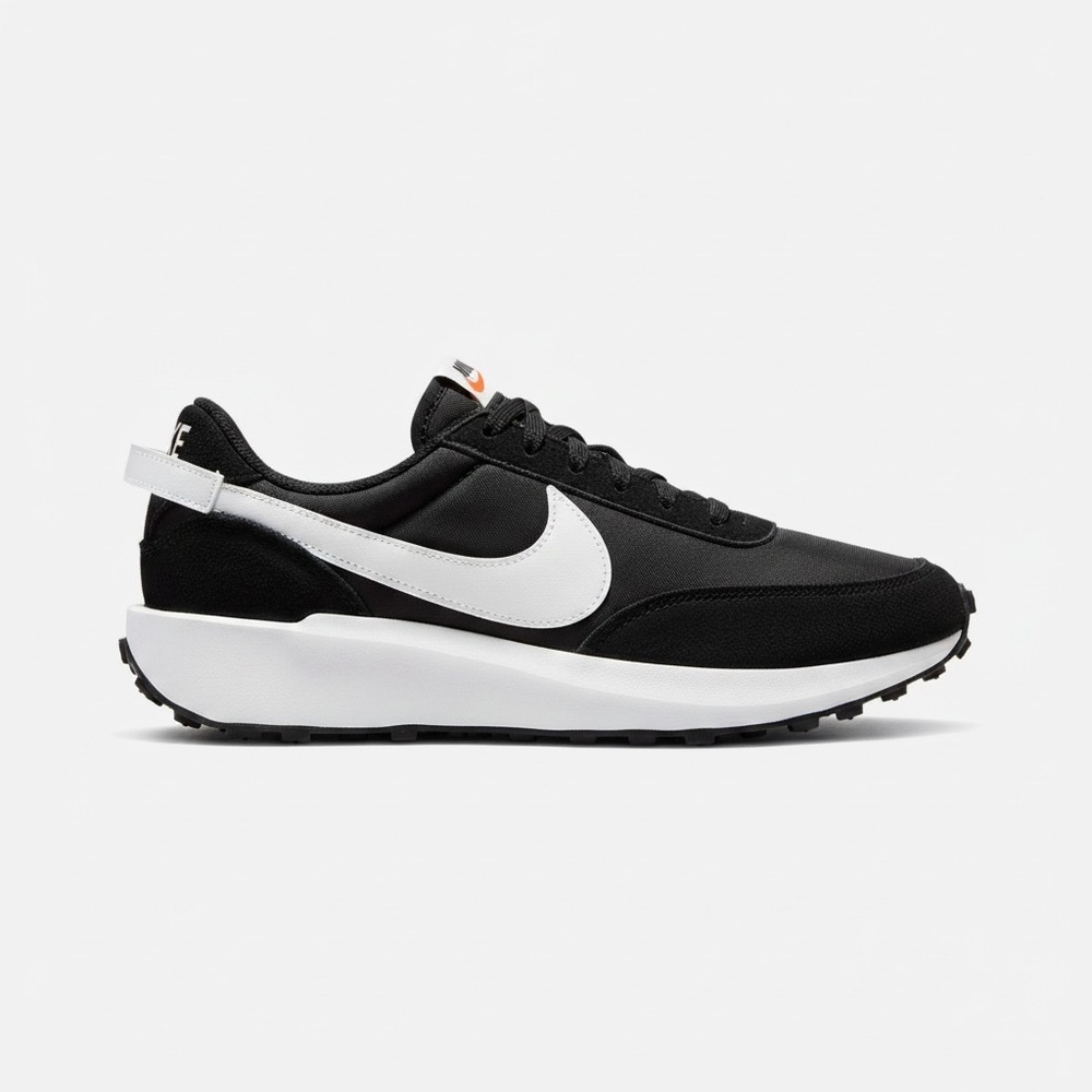 Nike Waffle Debut men’s size 12 Black and White Sneaker